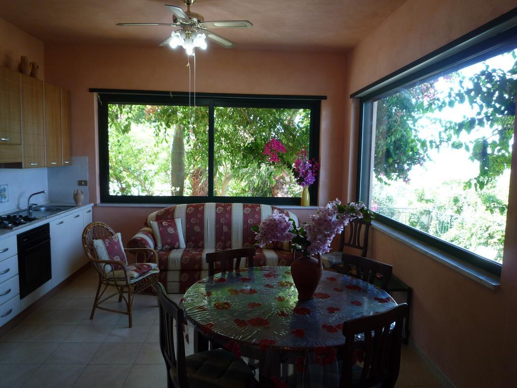 Villa Panthea Капо Ватикано Стая снимка